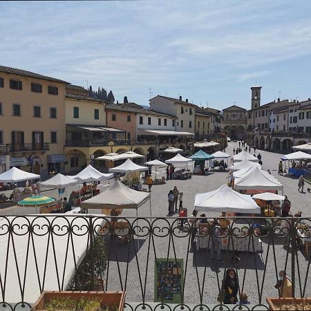 Casa Remo - Dolce Soggiorno Nella Piazza Di Greve 基安蒂格雷夫 外观 照片