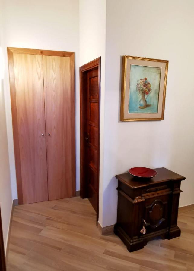 Casa Remo - Dolce Soggiorno Nella Piazza Di Greve 基安蒂格雷夫 外观 照片